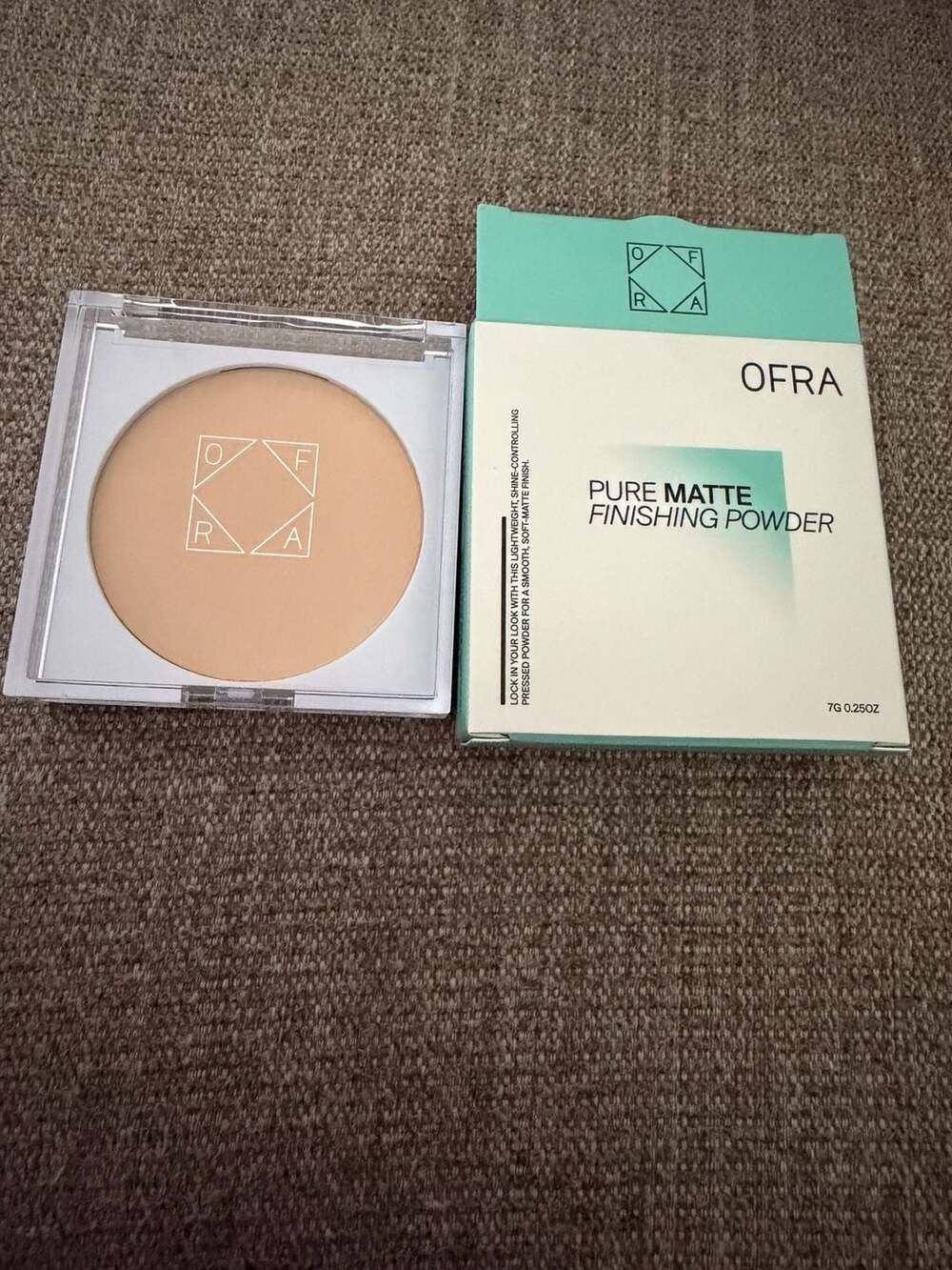Ofra Pure Matte Finishing Powder Light